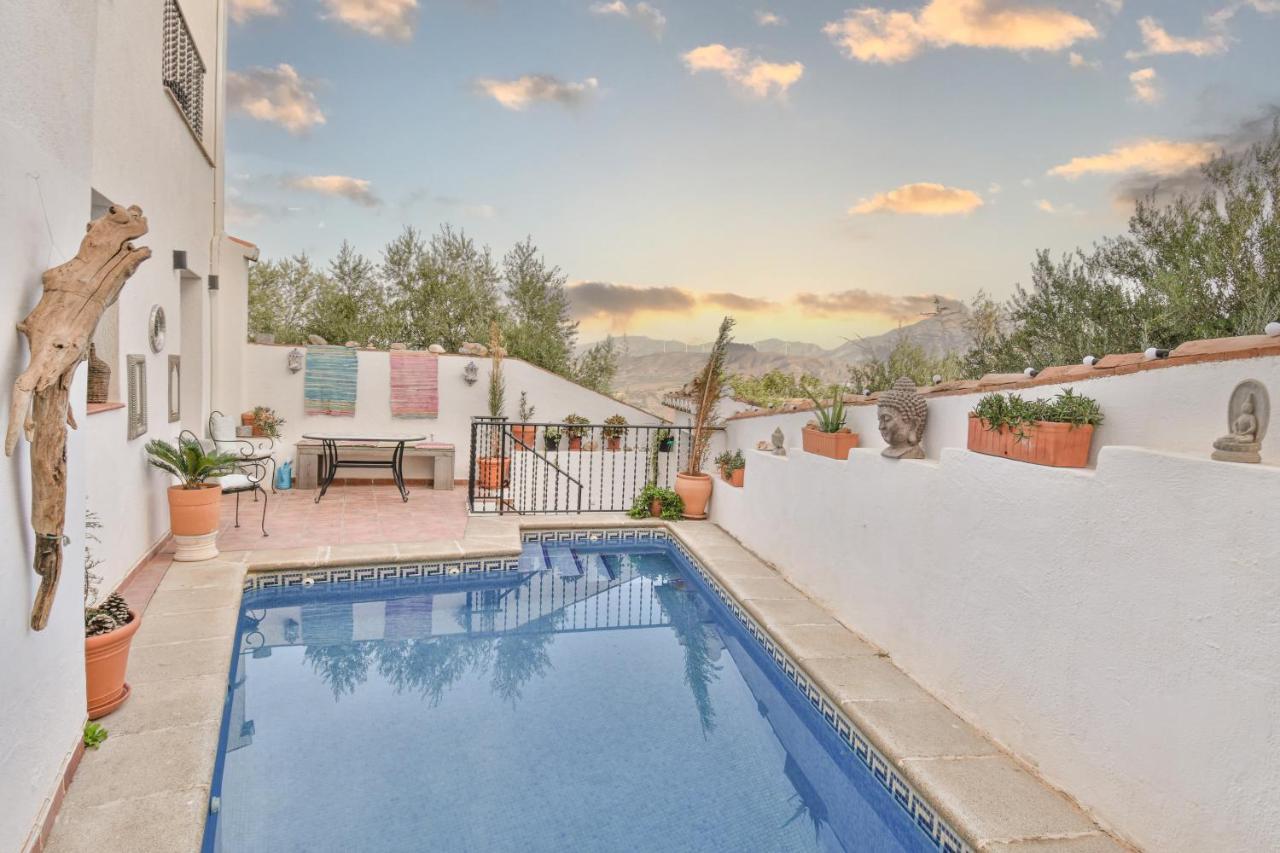 Casa Sol Y Aire - Vakantievilla In Dorp Met Prive Zwembad Pinos del Valle Екстер'єр фото