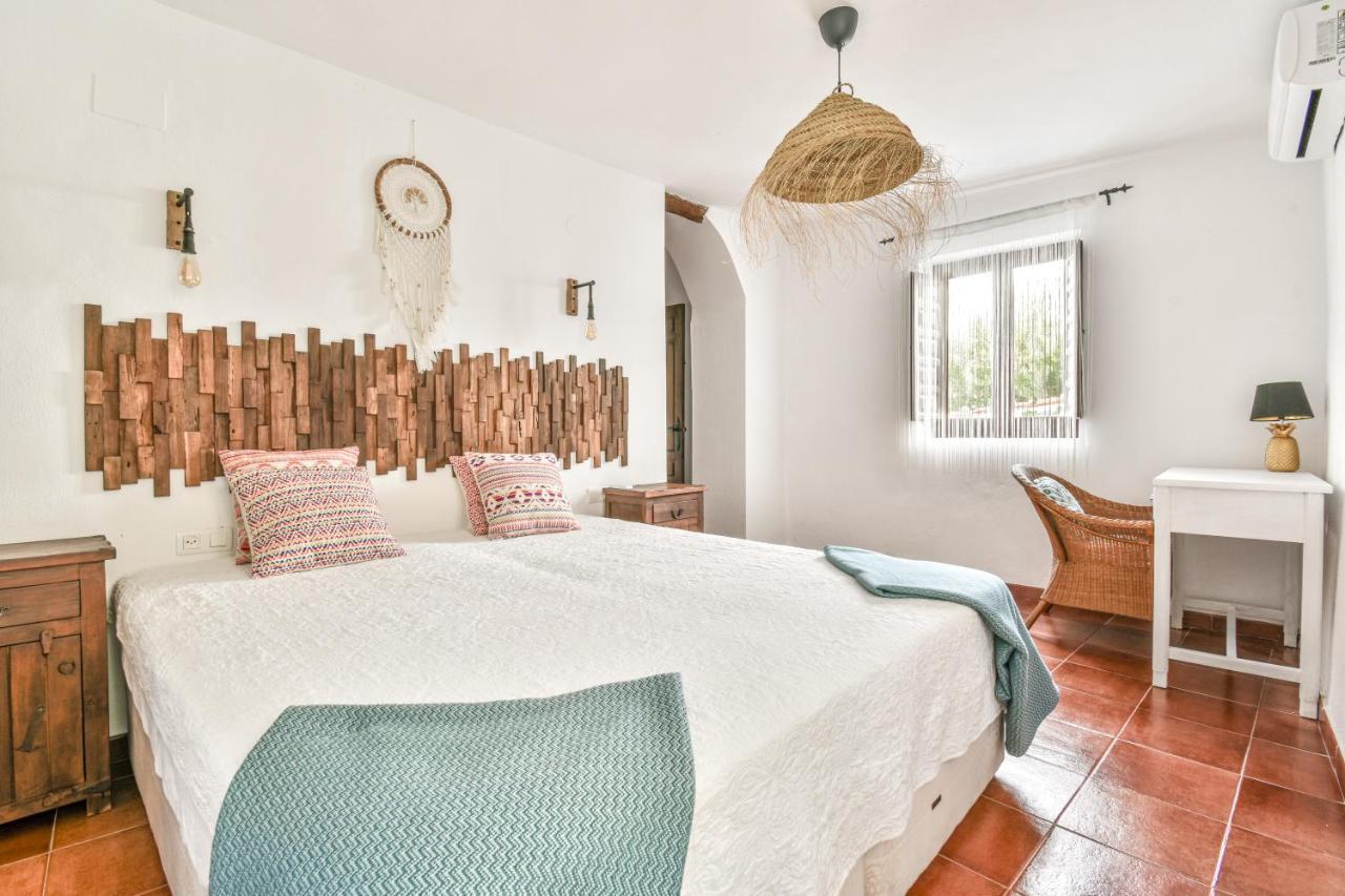 Casa Sol Y Aire - Vakantievilla In Dorp Met Prive Zwembad Pinos del Valle Екстер'єр фото